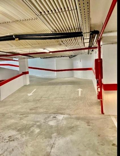 Estudio Con Parking Centro De Malaga By Grupo Bmorales Exterior photo